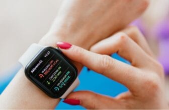 What Health Metrics Can My Smartwatch Track? Unlocking the Full Potential of Your Wearable